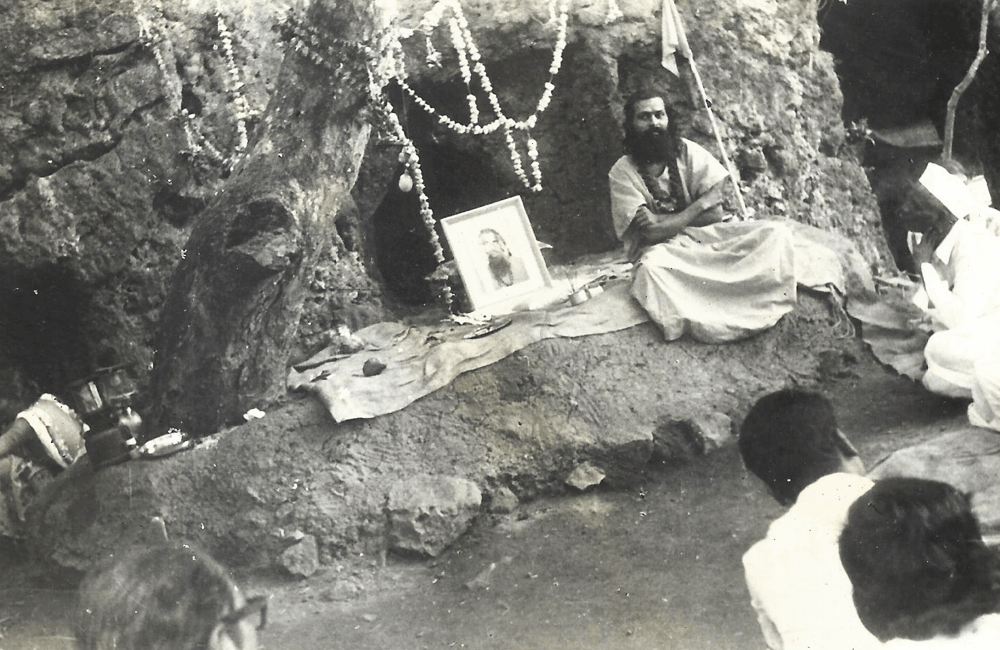 Sswamiji-gagangad-sadhana-sthaan-saptkunda